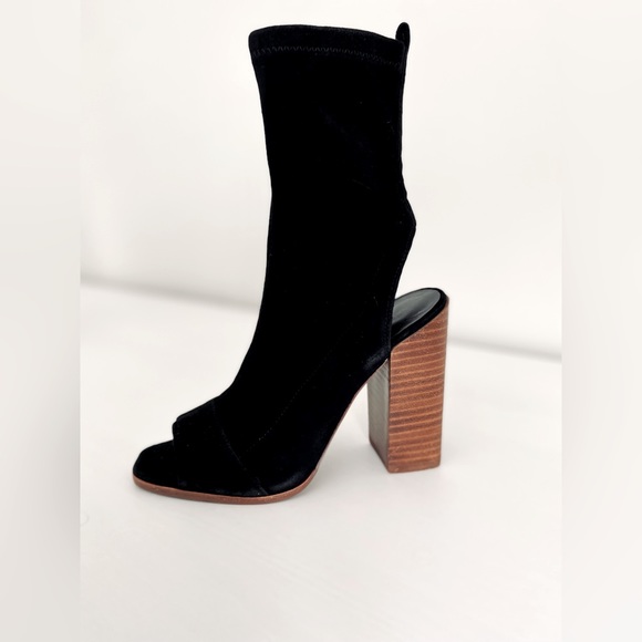 Also Suede Heels - Size 6 - Picture 2 of 4